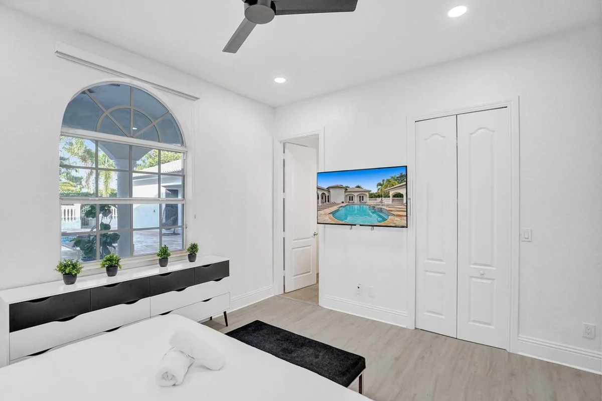 7000sf Mansion/Gameroom/Theater/Heated Pool #37