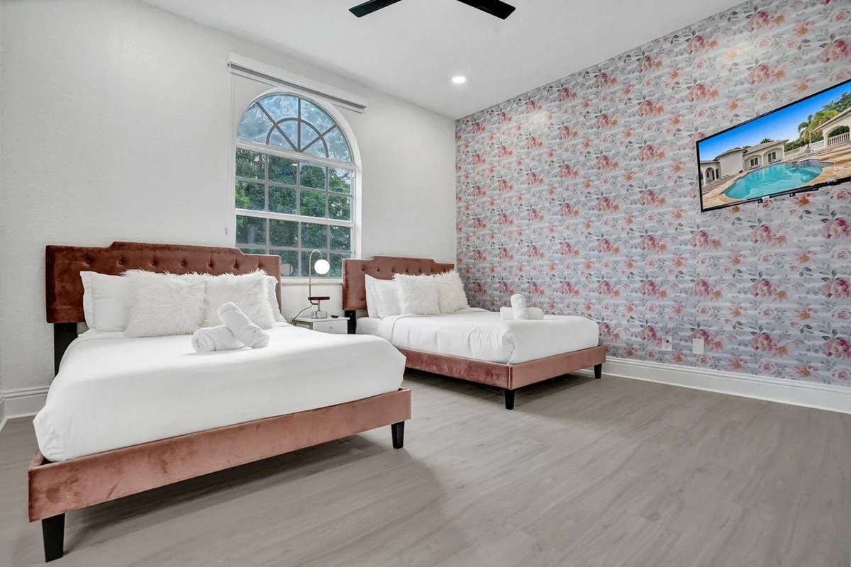 7000sf Mansion/Gameroom/Theater/Heated Pool #55