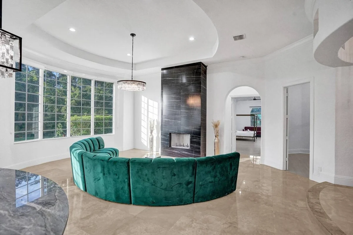 7000sf Mansion/Gameroom/Theater/Heated Pool #115