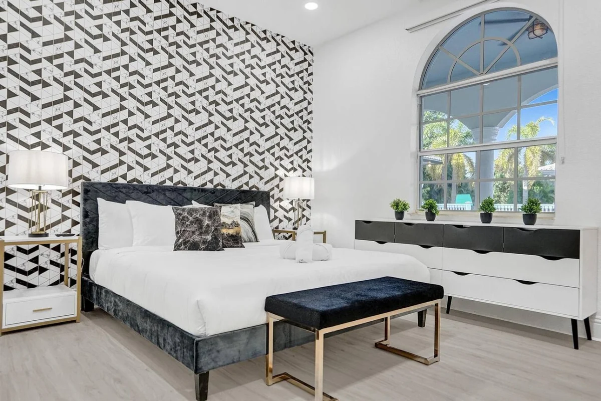 7000sf Mansion/Gameroom/Theater/Heated Pool #58