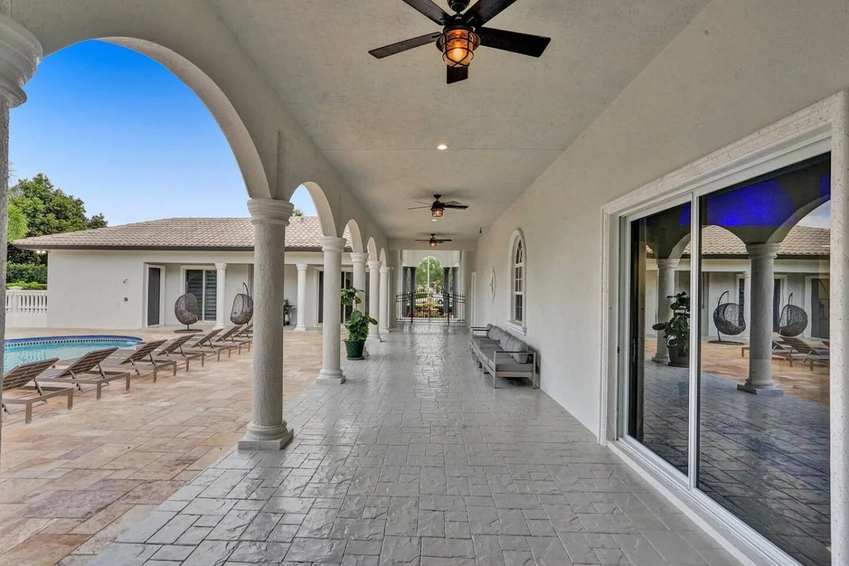 7000sf Mansion/Gameroom/Theater/Heated Pool #106