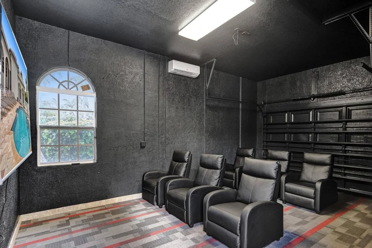 7000sf Mansion/Gameroom/Theater/Heated Pool #120