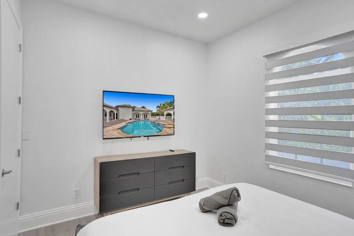 7000sf Mansion/Gameroom/Theater/Heated Pool #59