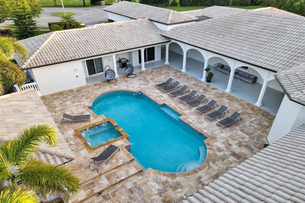 7000sf Mansion/Gameroom/Theater/Heated Pool #155