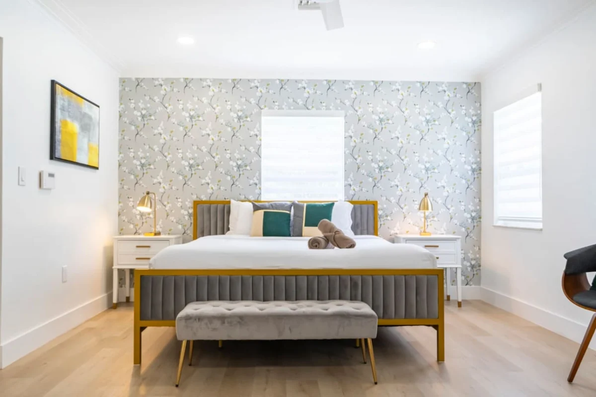 725 - Airbnb 5 #14
