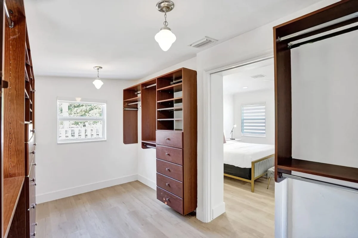 725 Harrison #64