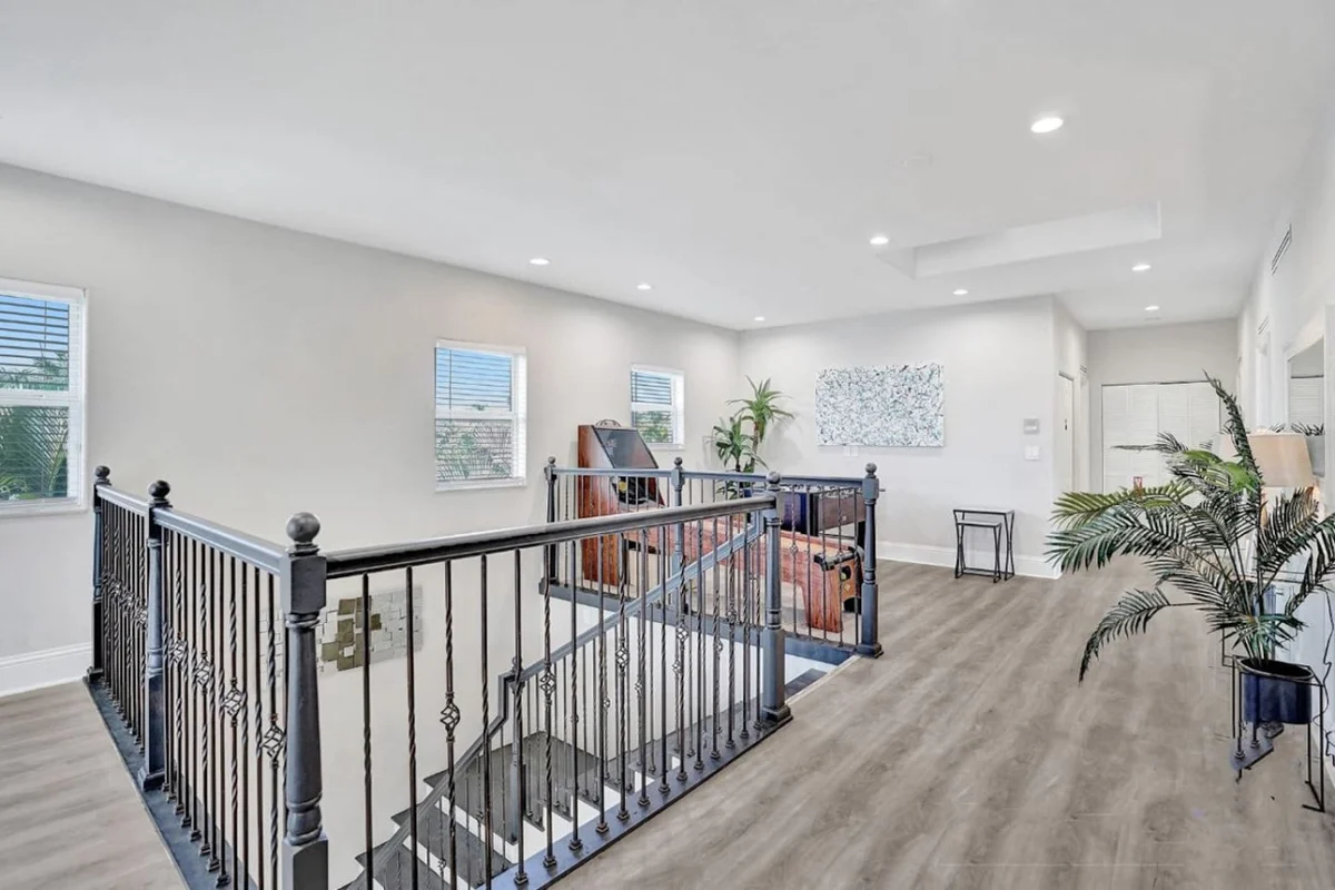 741 North Southlake #25