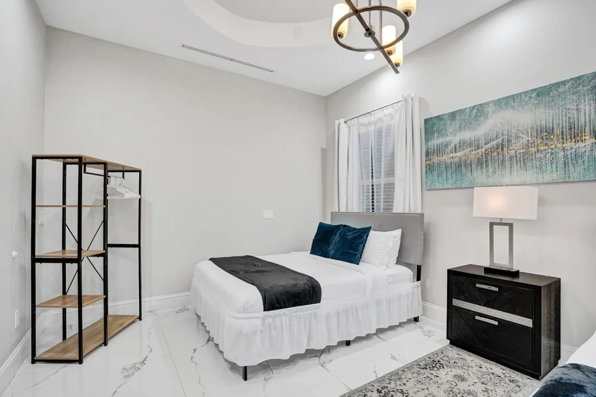 741 North Southlake #20