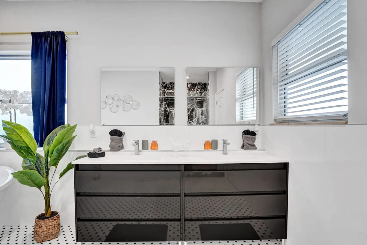 741 North Southlake #62