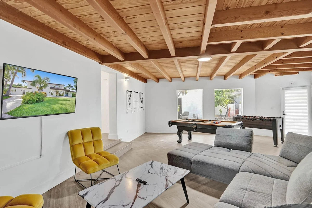 911 - Airbnb 5 #5