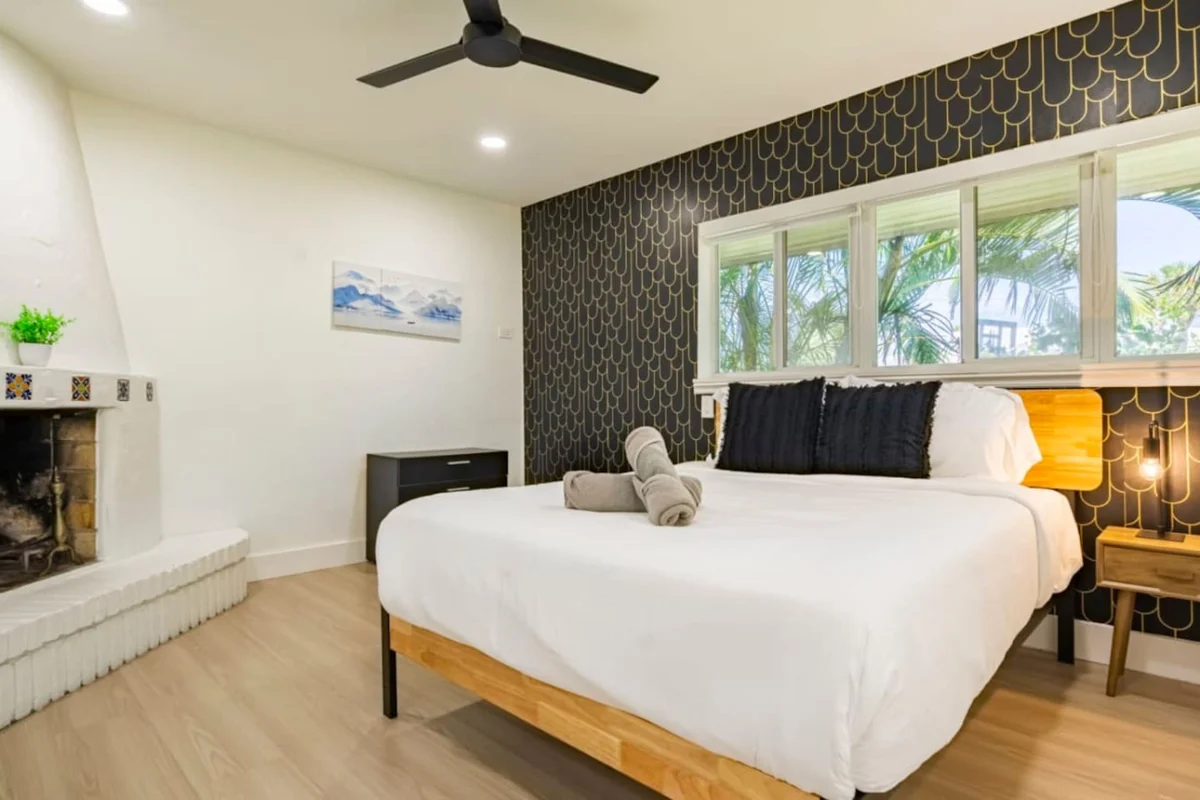 911 - Airbnb 5 #16