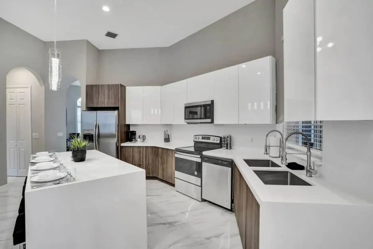 Luxury 6BR Near Beach w/ Pool & Game Room #23