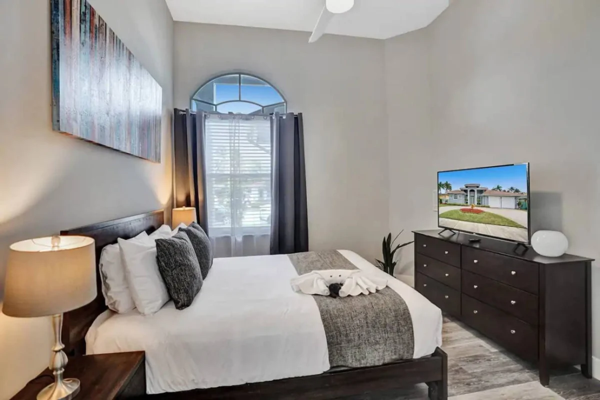 Luxury 6BR Near Beach w/ Pool & Game Room #18