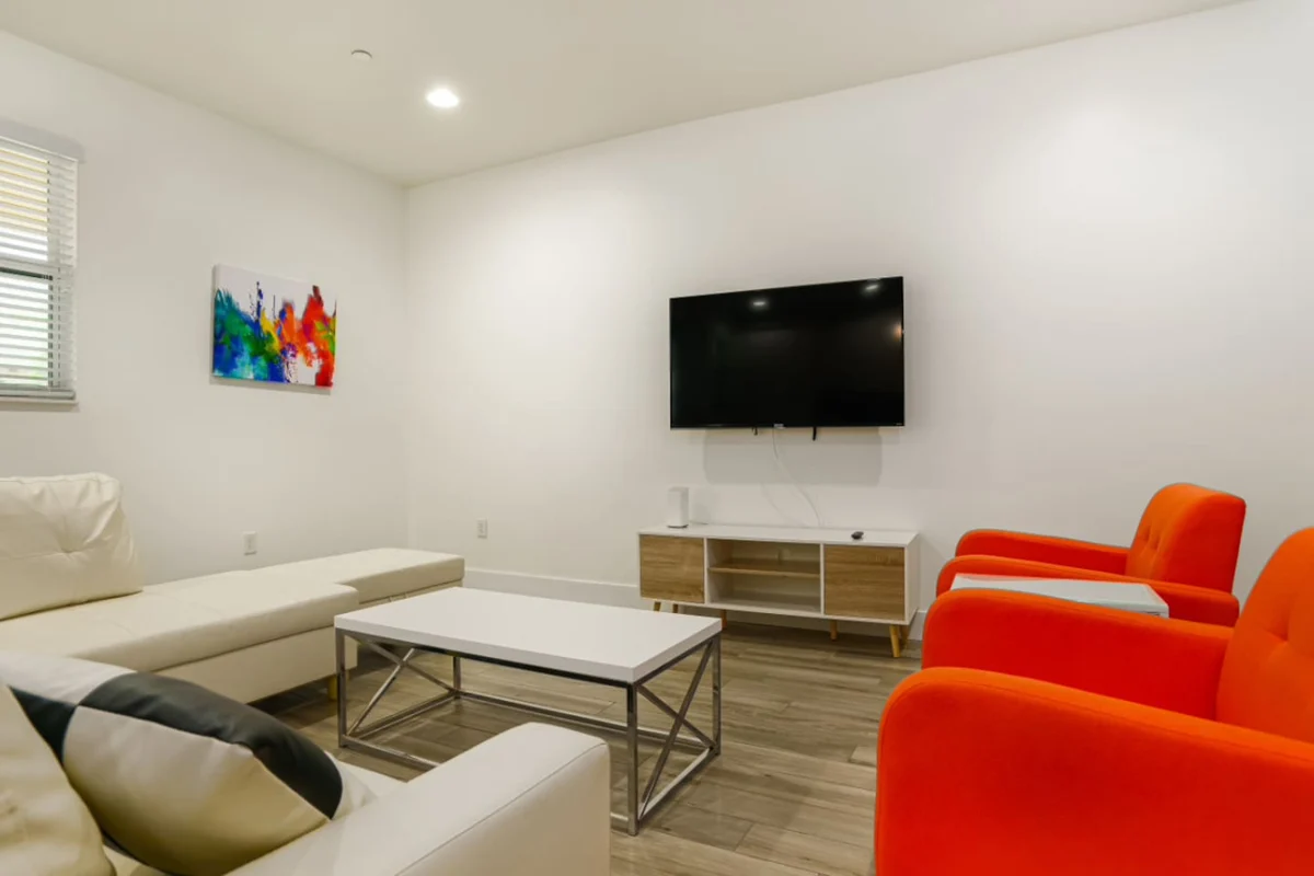Luxury Townhome | Pool | Beach & Golf Escape #9
