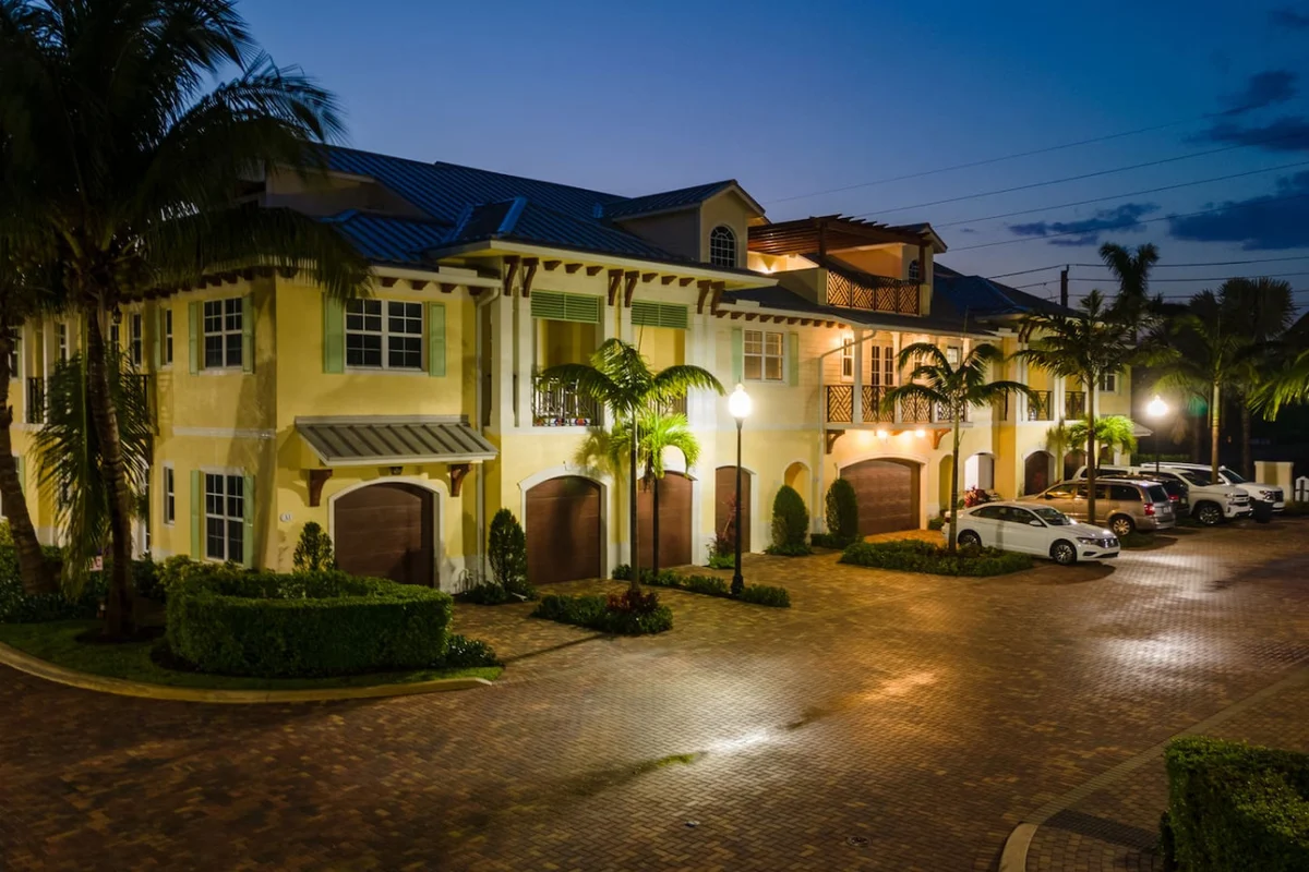 Modern Luxury Townhome near Beach/Golf/Boating #65