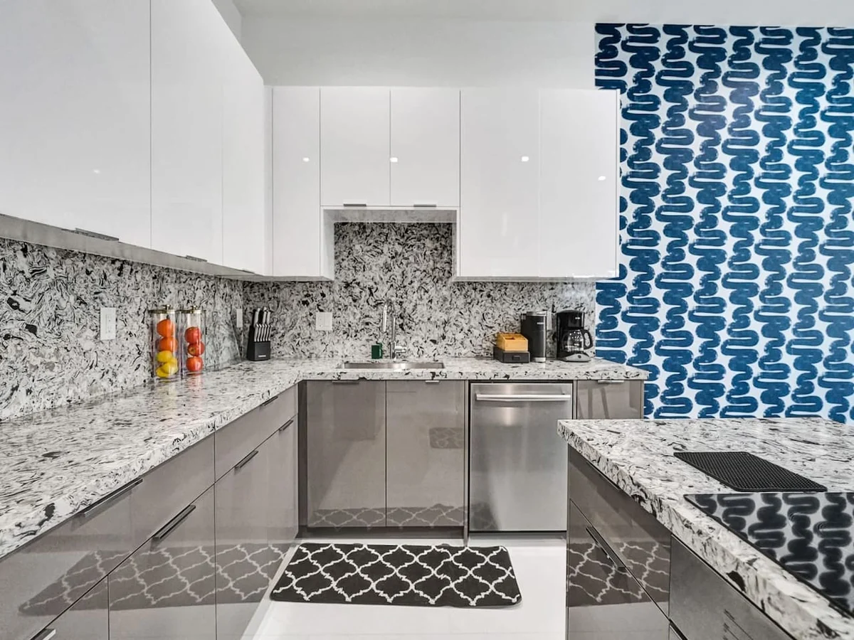 New 2023 Luxe Modern Home with Pool #5