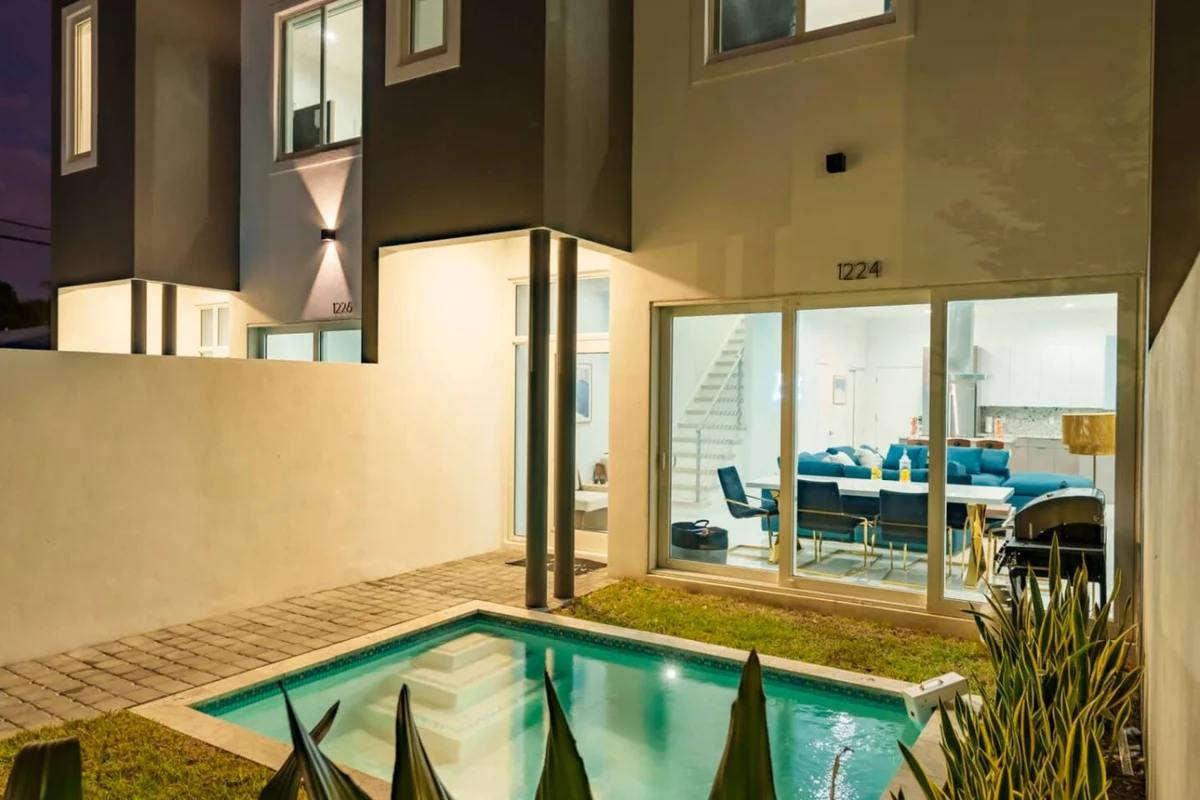 New 2023 Luxe Modern Home with Pool #63