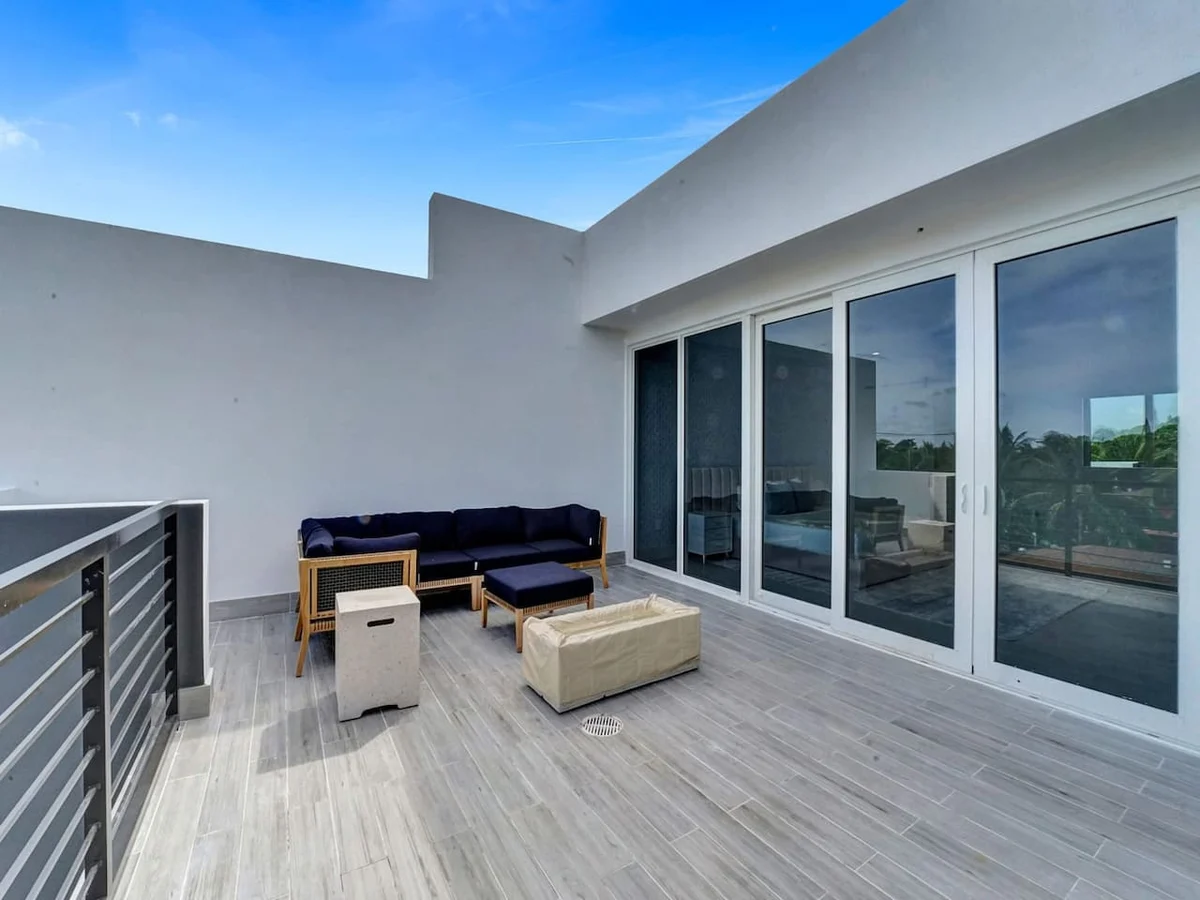 New 2023 Luxe Modern Home with Pool #65