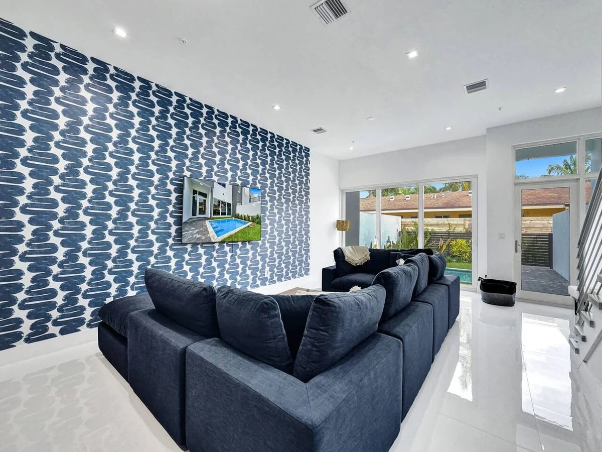 New 2023 Luxe Modern Home with Pool #67