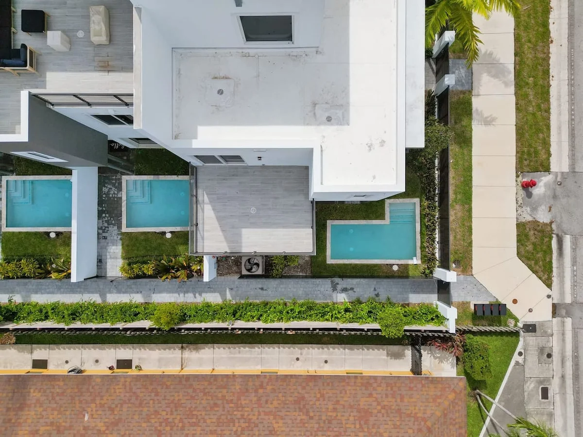 New 2023 Luxe Modern Home with Pool #99