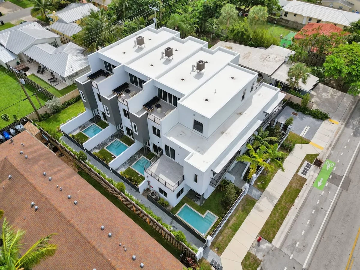 New 2023 Luxe Modern Home with Pool #131