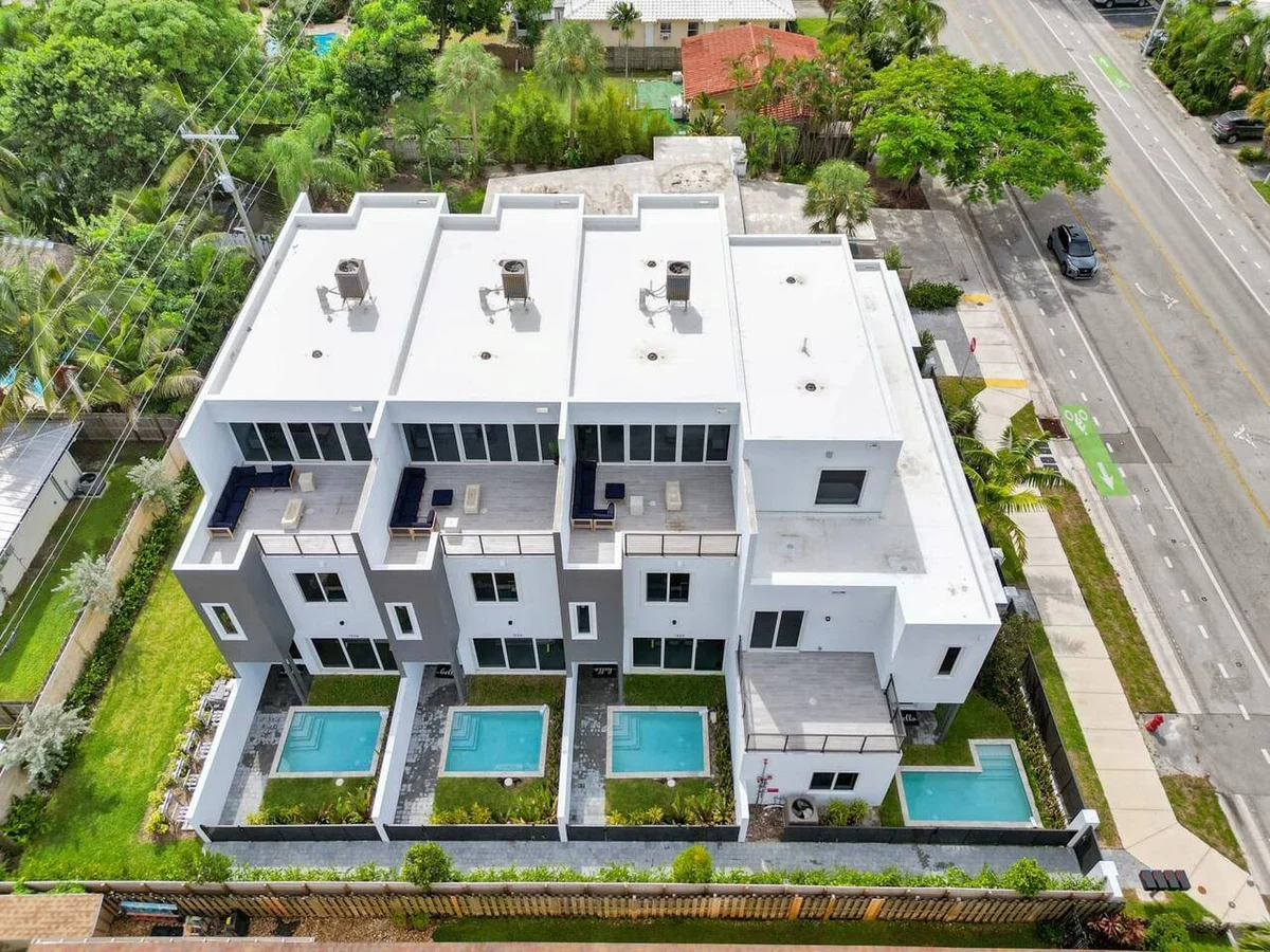 New 2023 Luxe Modern Home with Pool #132
