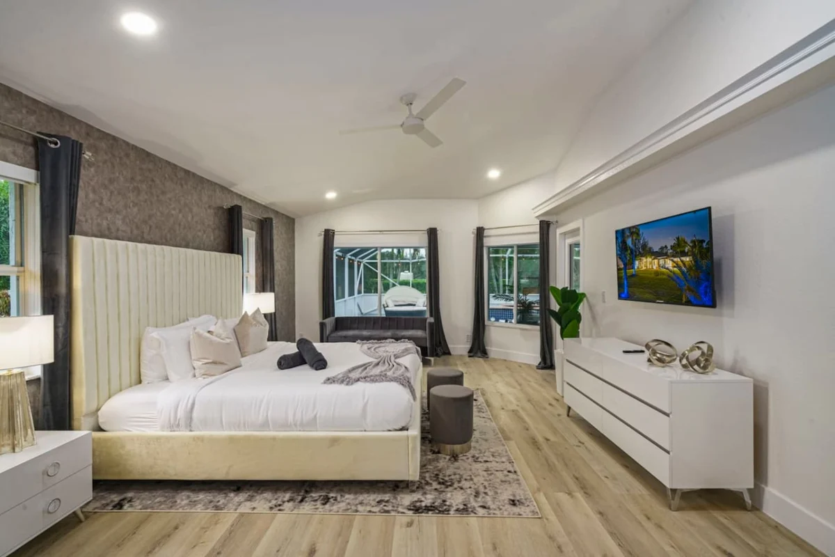 Newly Designed Renovated Luxe 8 BR Heated Pool #4