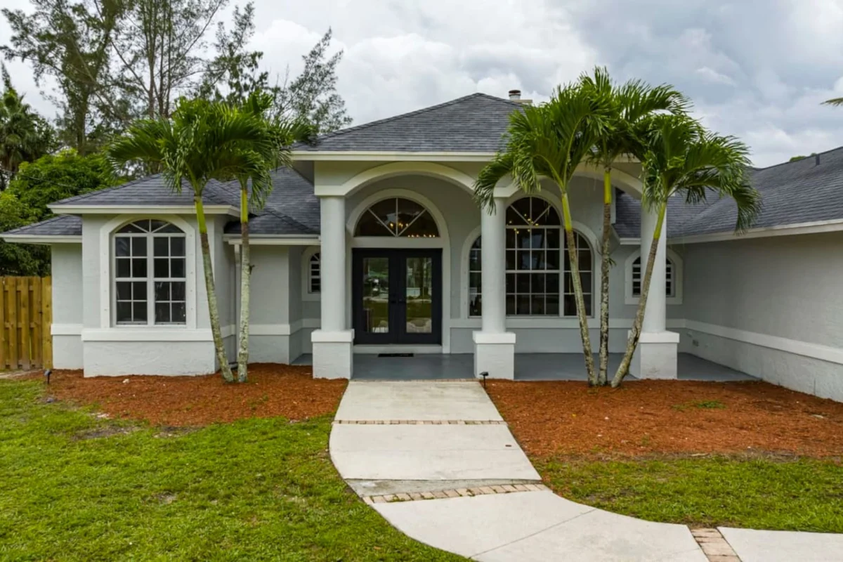 Newly Designed Renovated Luxe 8 BR Heated Pool #42