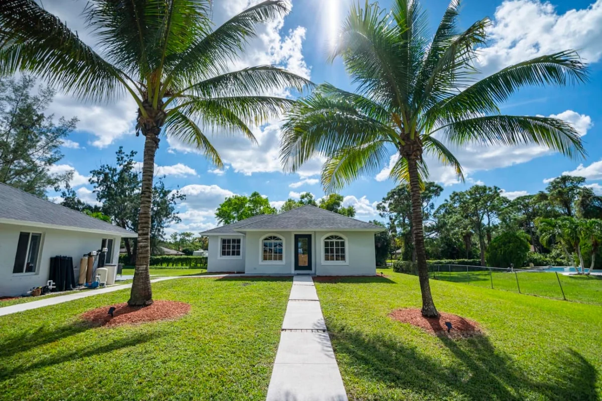 Newly Designed Renovated Luxe 8 BR Heated Pool #54