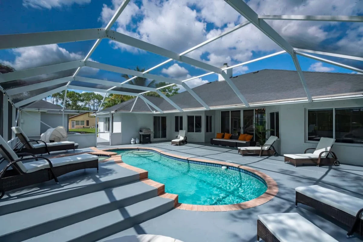 Newly Designed Renovated Luxe 8 BR Heated Pool #43