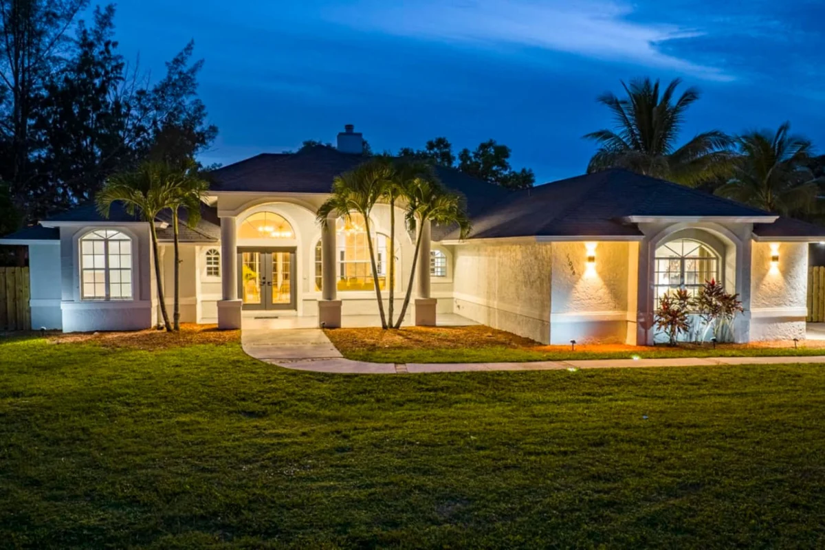 Newly Designed Renovated Luxe 8 BR Heated Pool #58