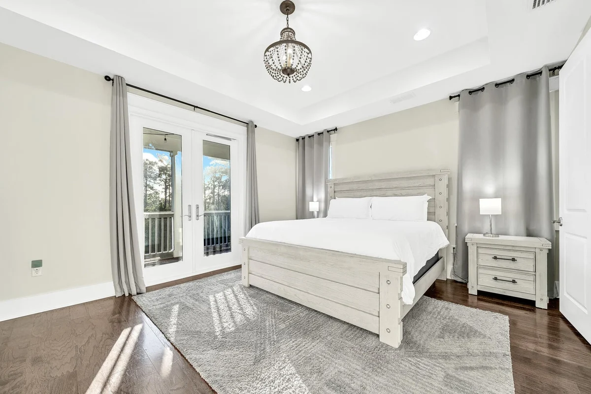 Bedroom 1 image 1