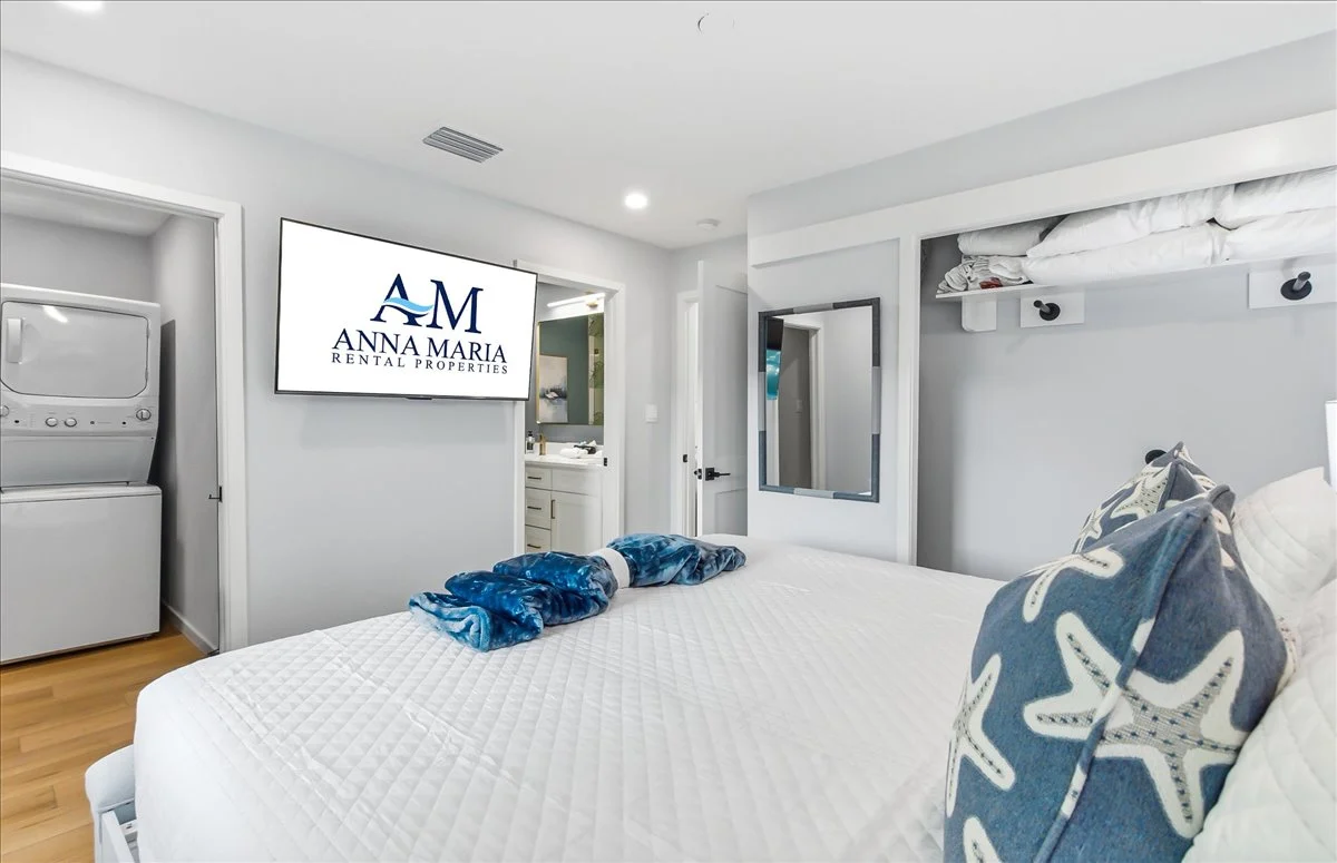 Bedroom 1 image 1