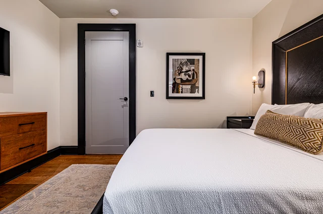 Bedroom 3 image 1