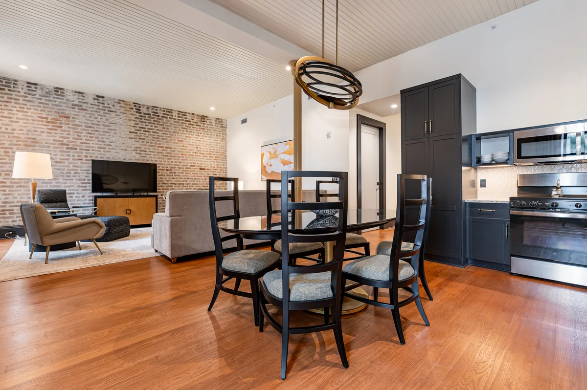 Property in New Orleans property photo 5