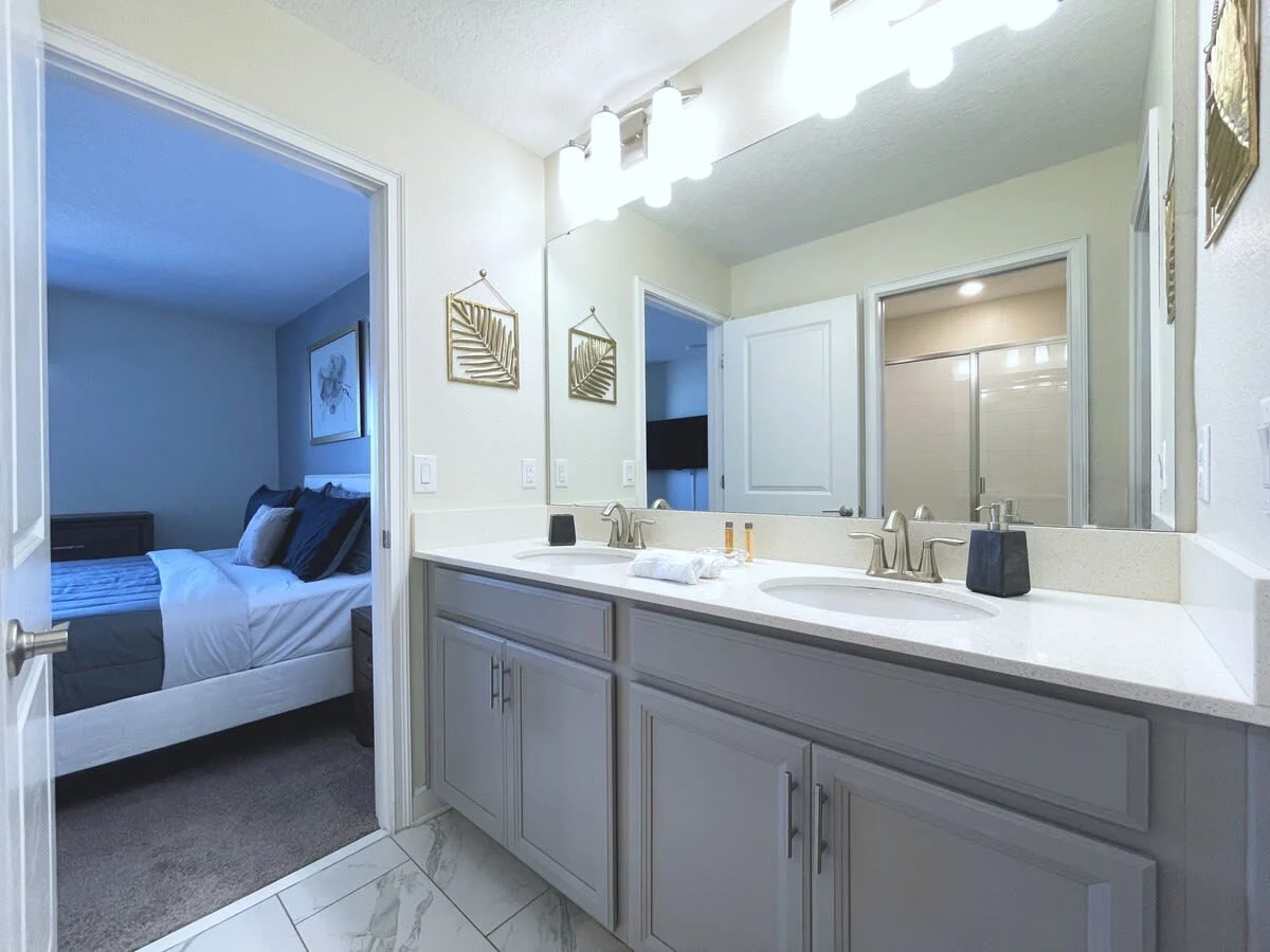 Star Wars Galaxy! Resort Close to Disney! 1660 #23