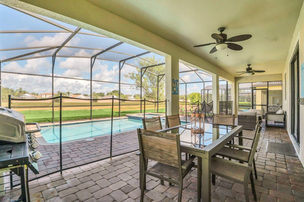 Superhero Gameroom! Waterpark! 9 mi 2 Disney-1308 #81