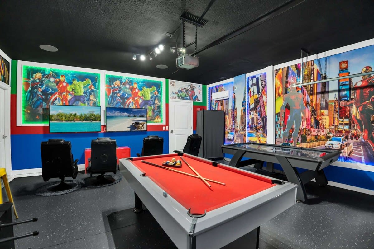 Superhero Gameroom! Waterpark! 9 mi 2 Disney-1308 #49