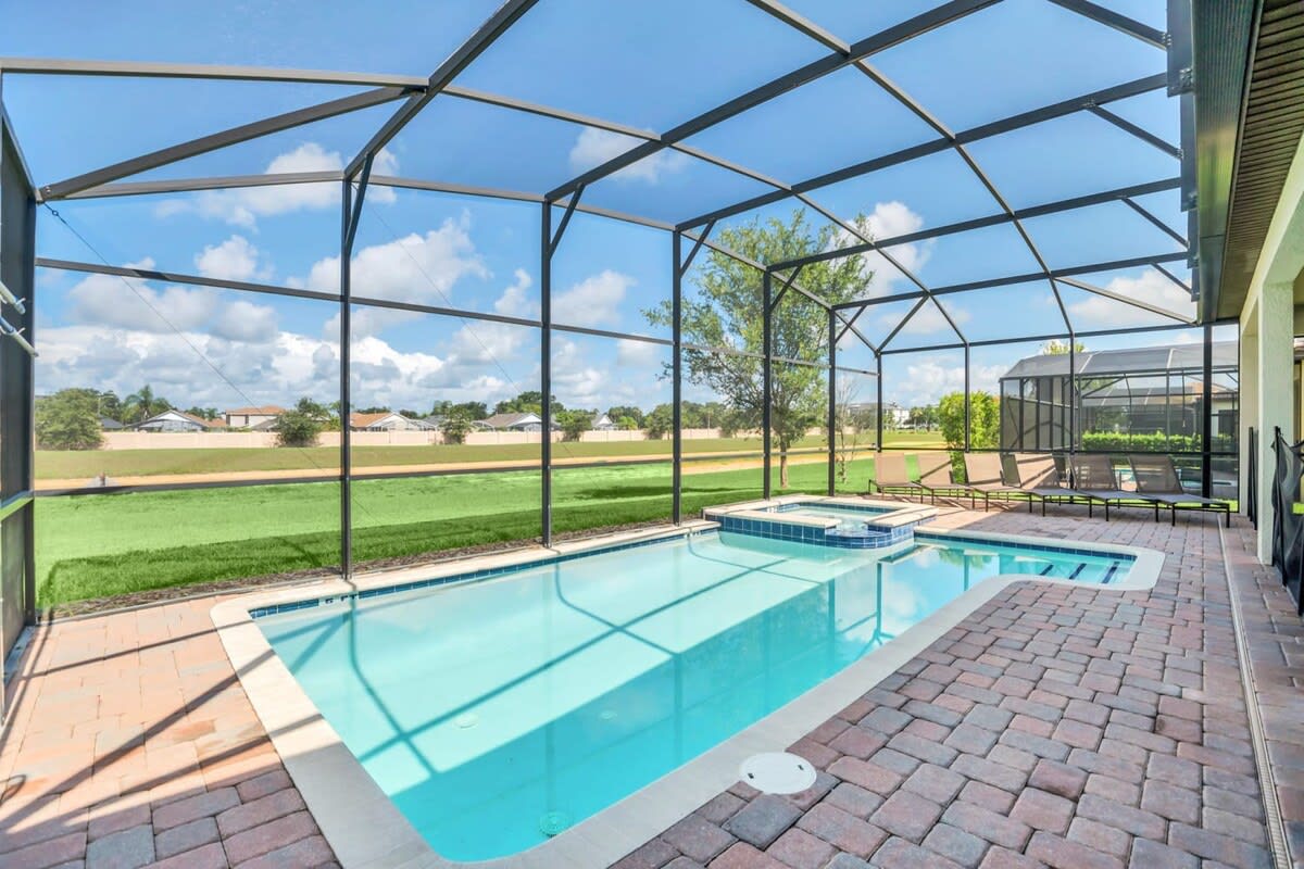 Superhero Gameroom! Waterpark! 9 mi 2 Disney-1308 #99