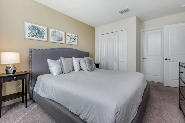 Minions! Game Room! Resort 9 Mi 2 Disney! 8940 #18