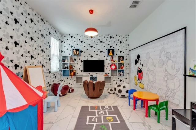 Minions! Game Room! Resort 9 Mi 2 Disney! 8940 #47