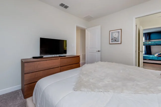 Minions! Game Room! Resort 9 Mi 2 Disney! 8940 #36