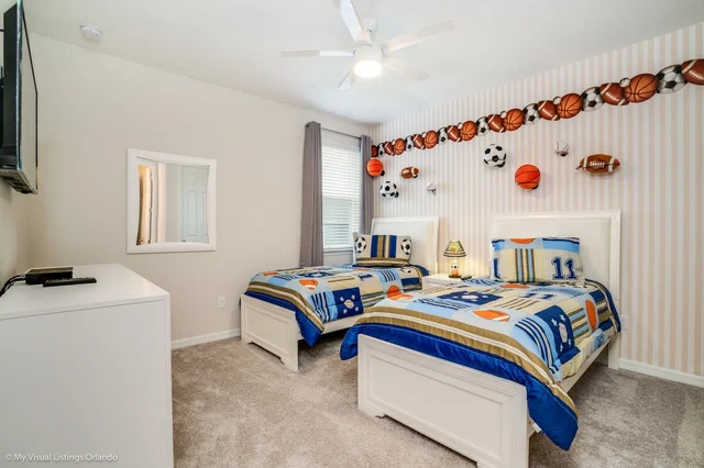Bedroom 3 image 1