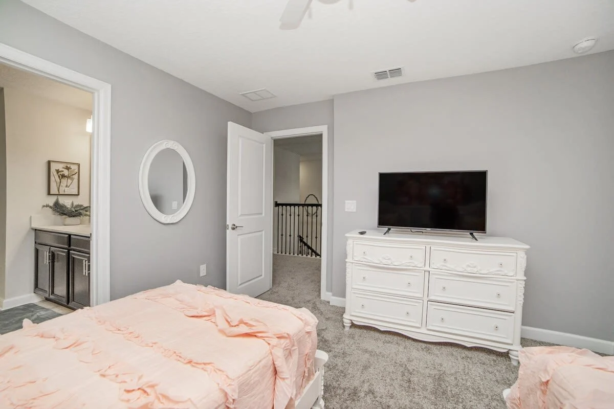 Movie Theater! Pool Privacy! 9 Mi 2 Parks! 8812 #12