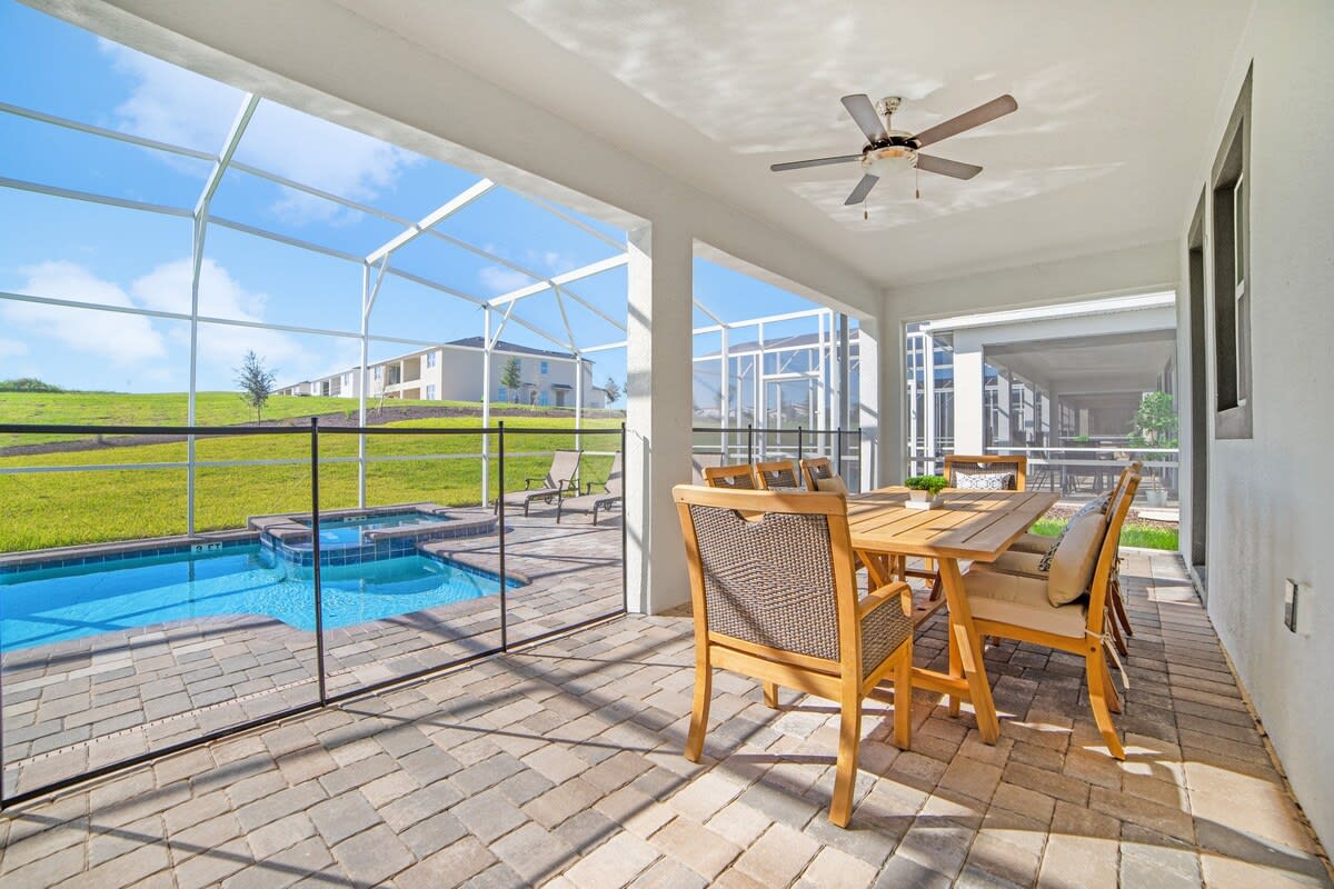 Movie Theater! Pool Privacy! 9 Mi 2 Parks! 8812 #65