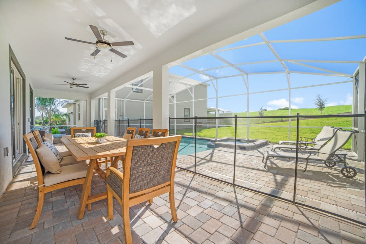 Movie Theater! Pool Privacy! 9 Mi 2 Parks! 8812 #76