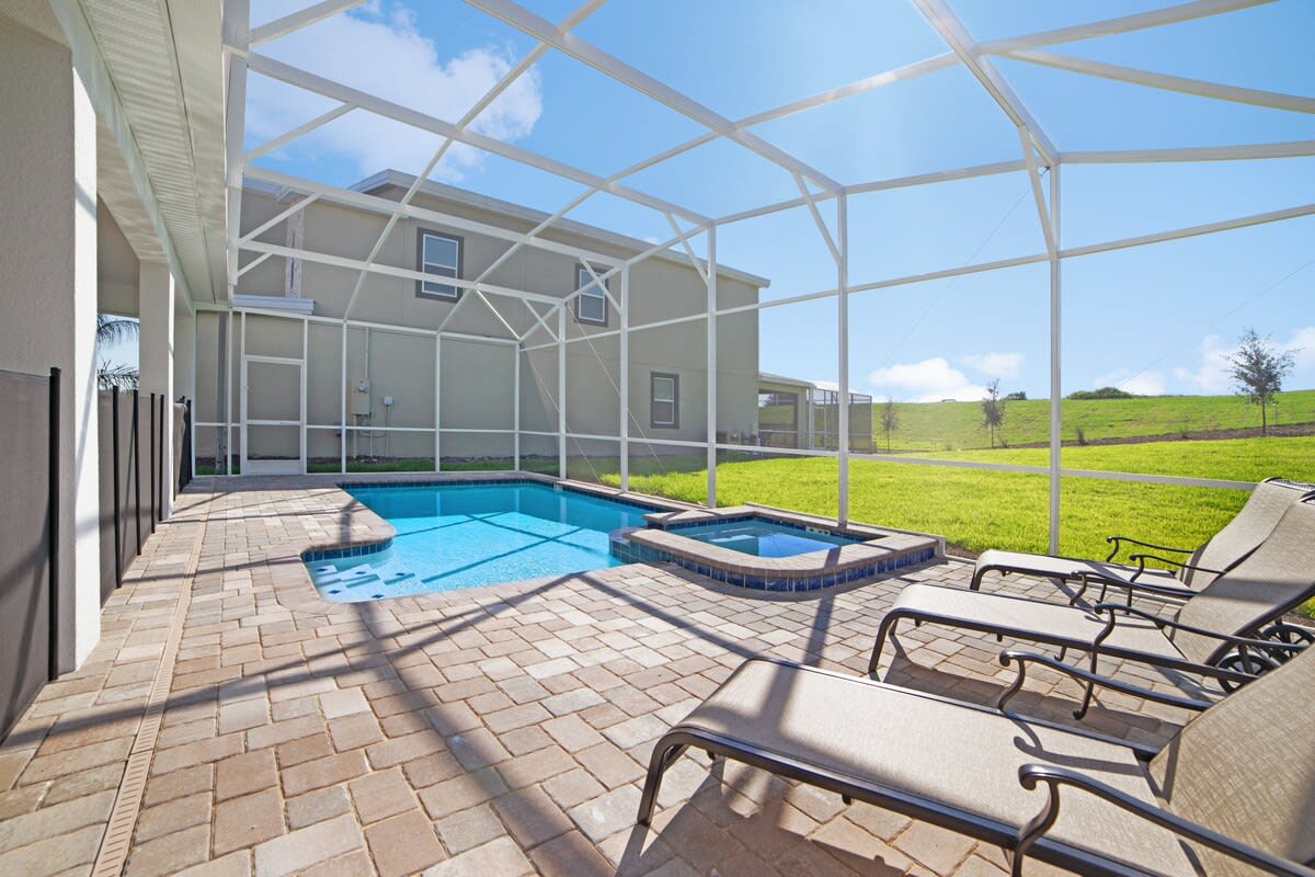 Movie Theater! Pool Privacy! 9 Mi 2 Parks! 8812 #79
