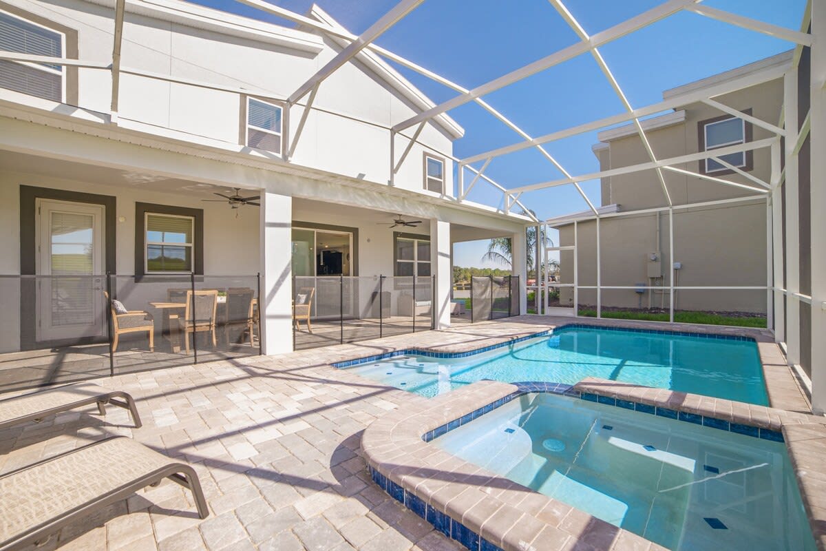Movie Theater! Pool Privacy! 9 Mi 2 Parks! 8812 #84