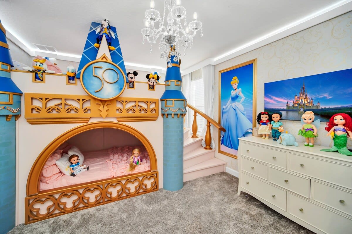 2-Story Slide! Castle! Resort 6 mi 2 Disney! 2900 #13