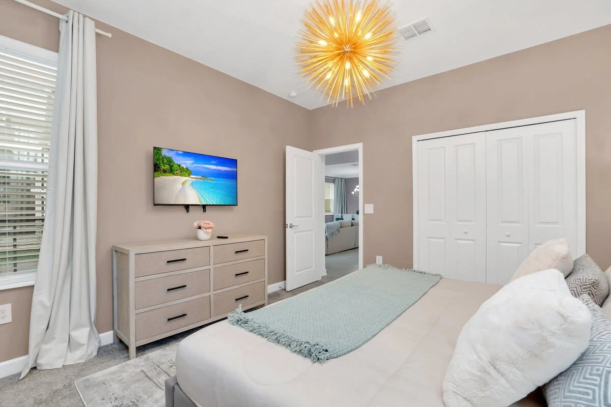 Ariel & Star Wars! Game Room! 9 Mi 2 Disney-9247 #87